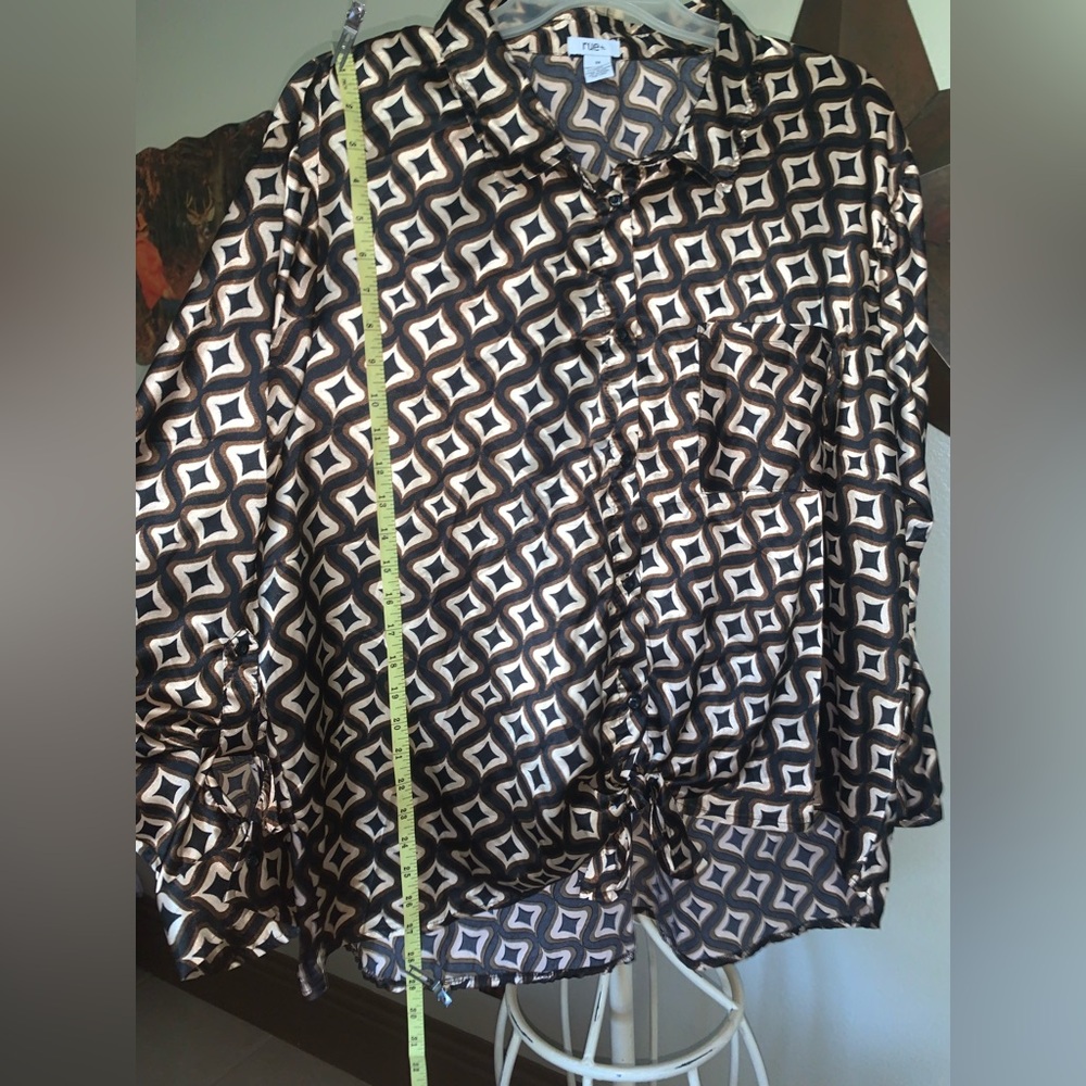 Feminine work casual neutral brown & tan button up top with button sleeve
